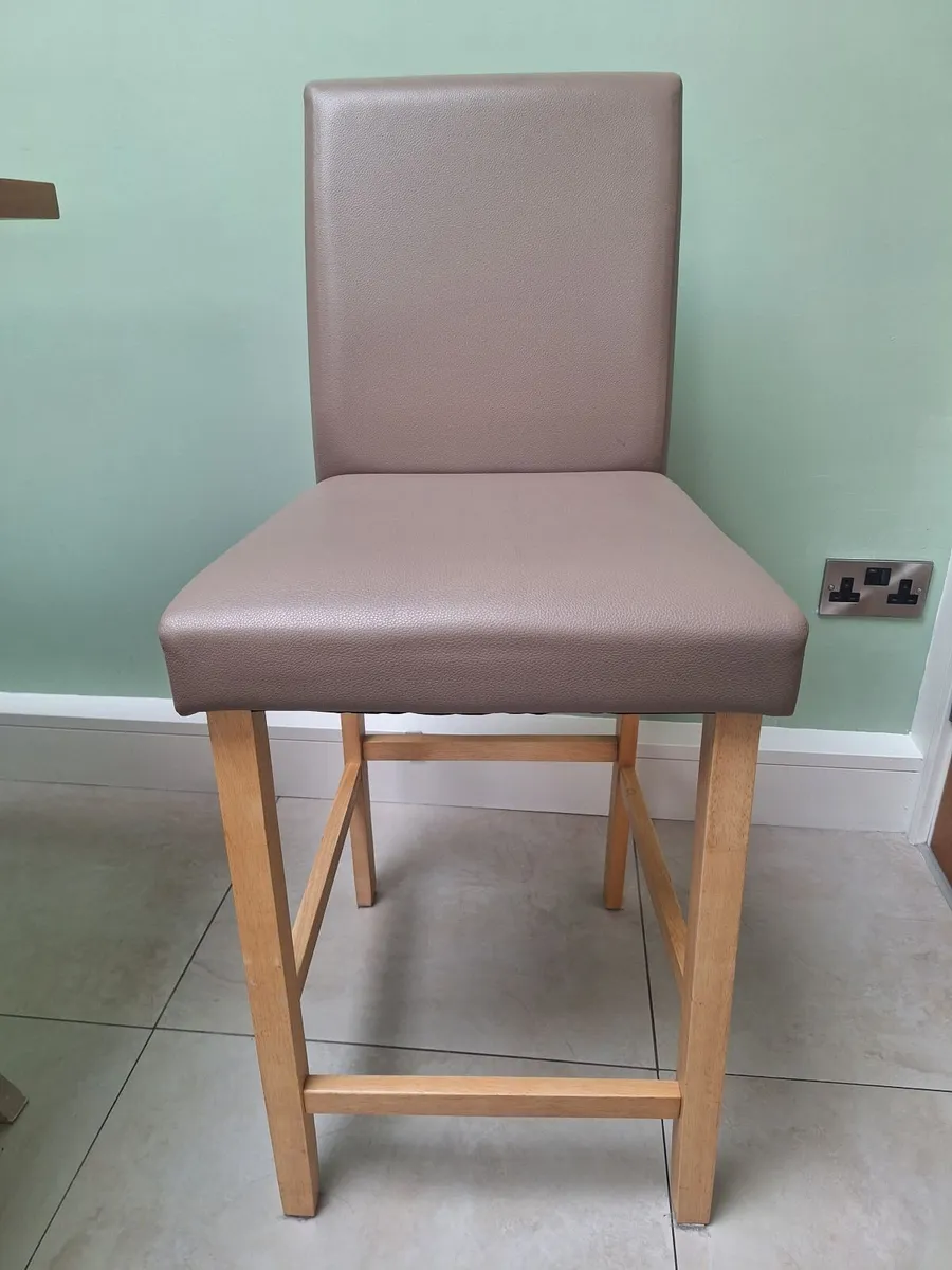 Counter high stools - Image 2