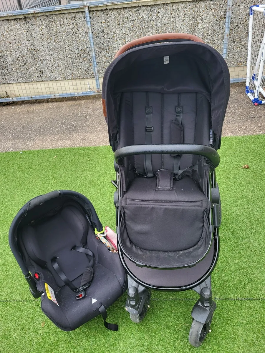 Babys pram - Image 3