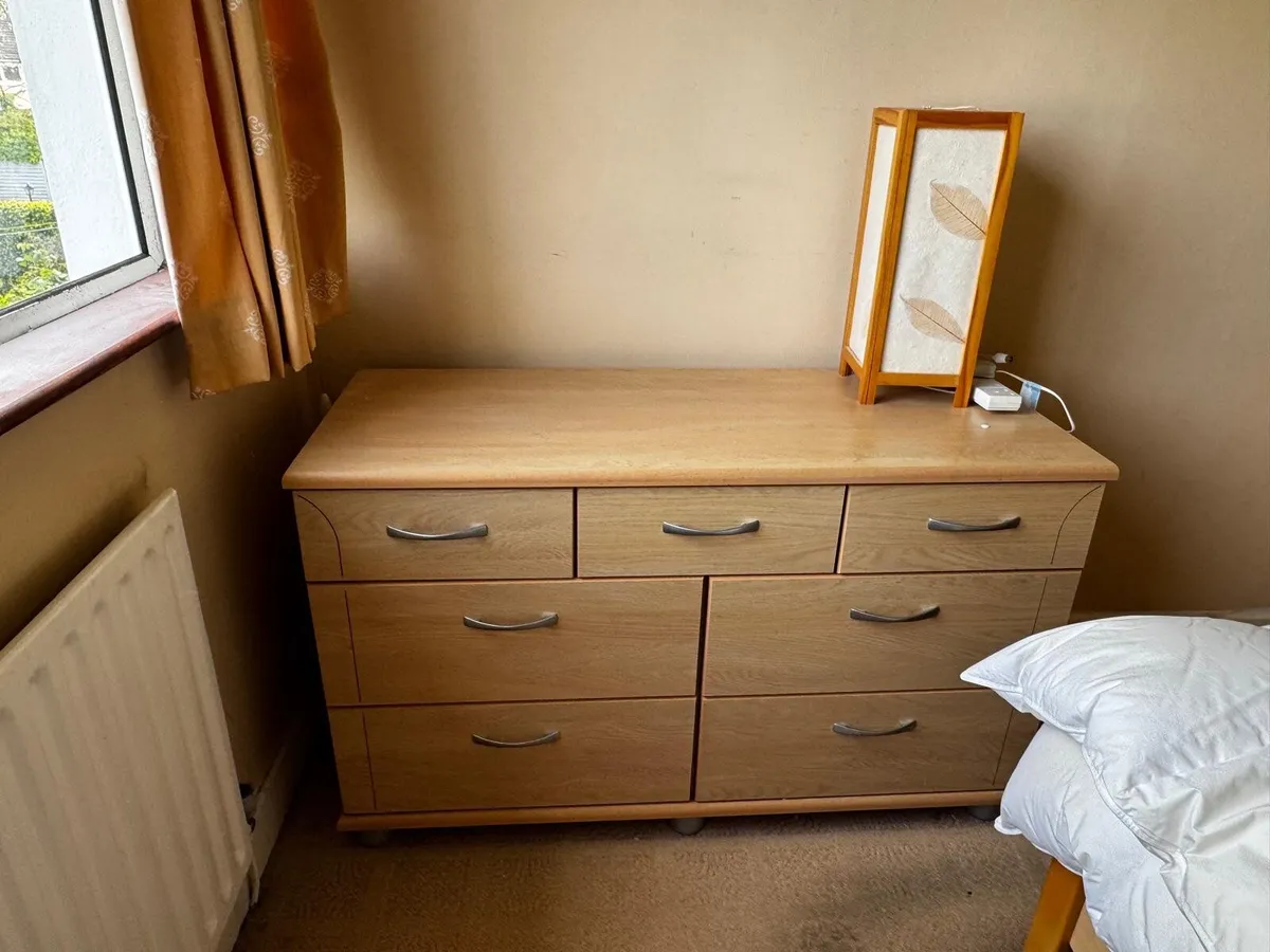 High quality - 2 wardrobes and chest of drawers - Image 3