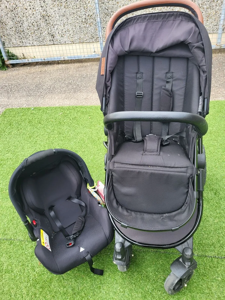Babys pram - Image 4