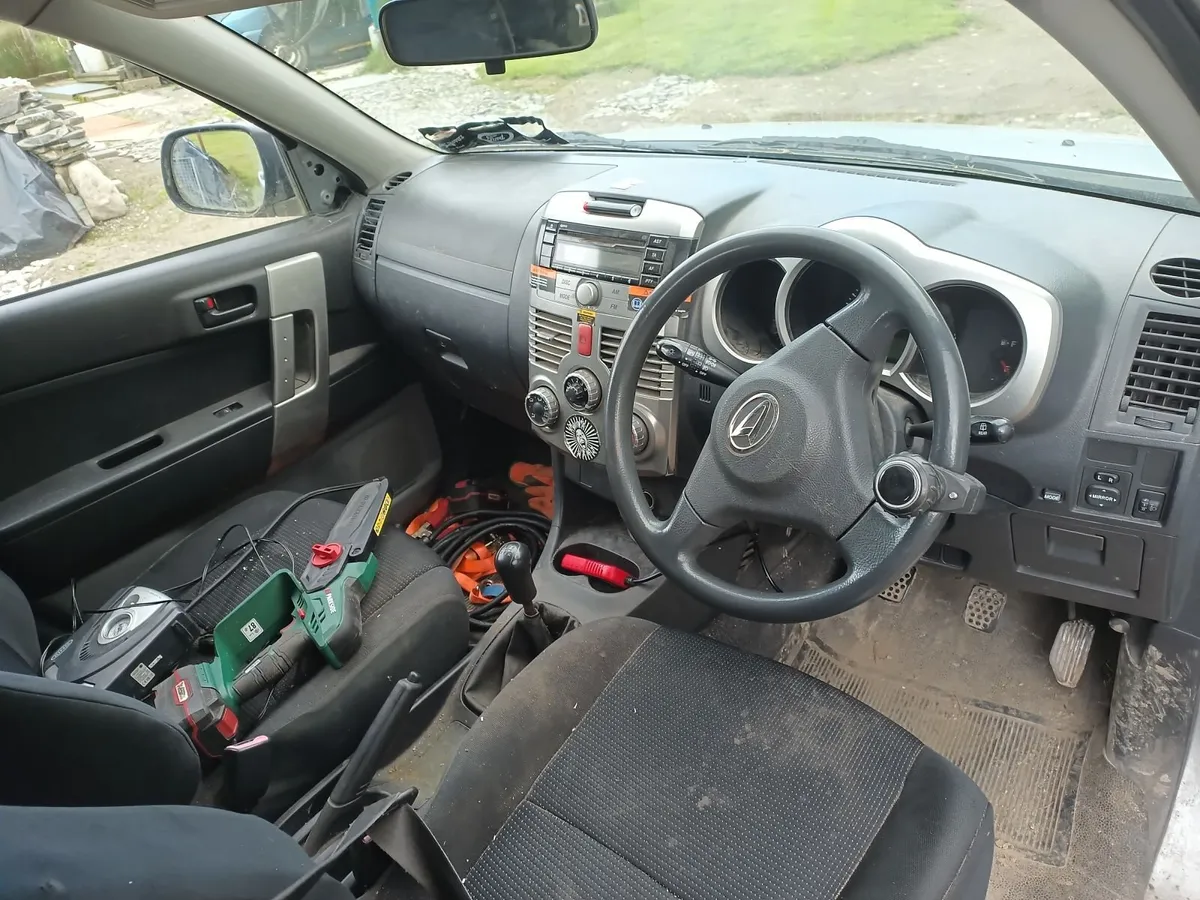 Daihatsu terios RWD - Image 3
