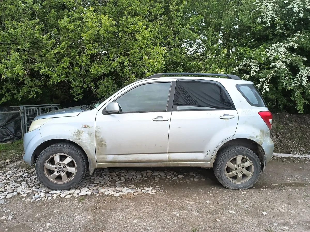 Daihatsu terios RWD - Image 1