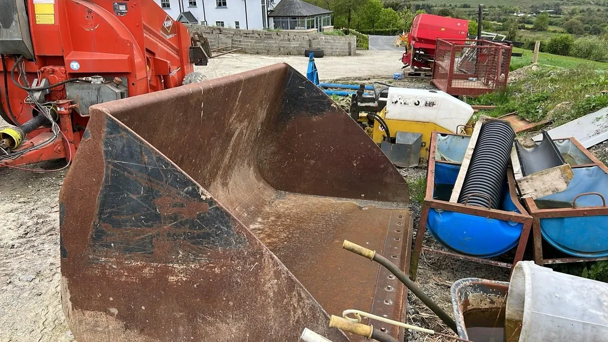 Loader Bucket - Image 3