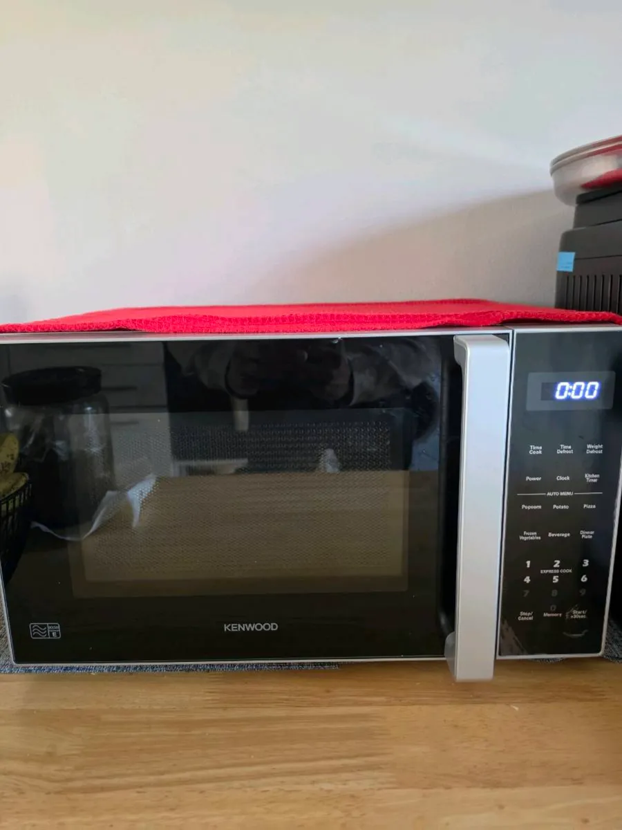 Microwave - Image 1