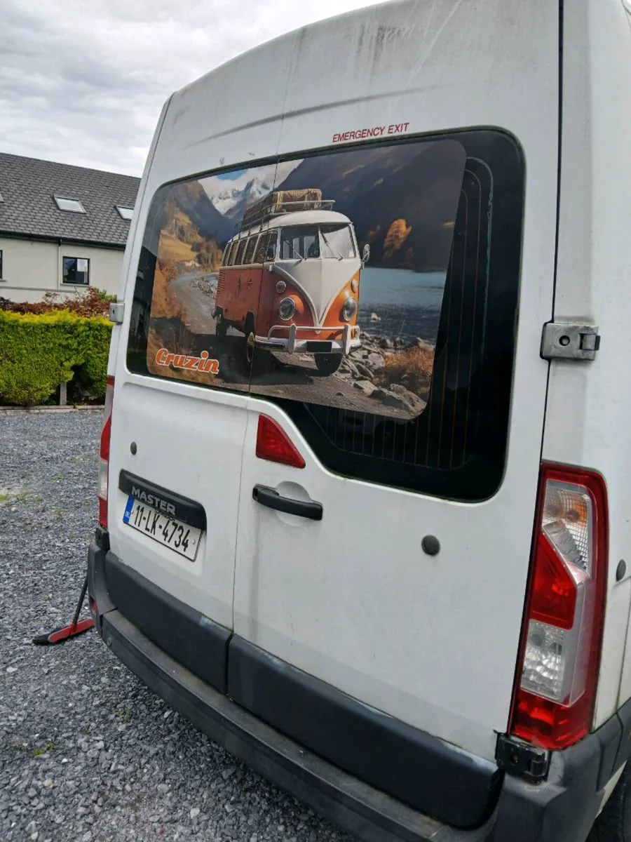 Renualt master camper - Image 2