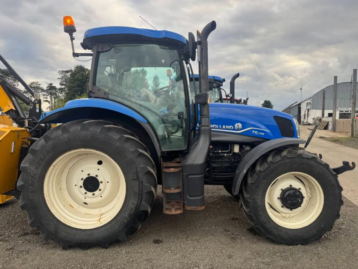 2015 New Holland T6 175 - Image 4