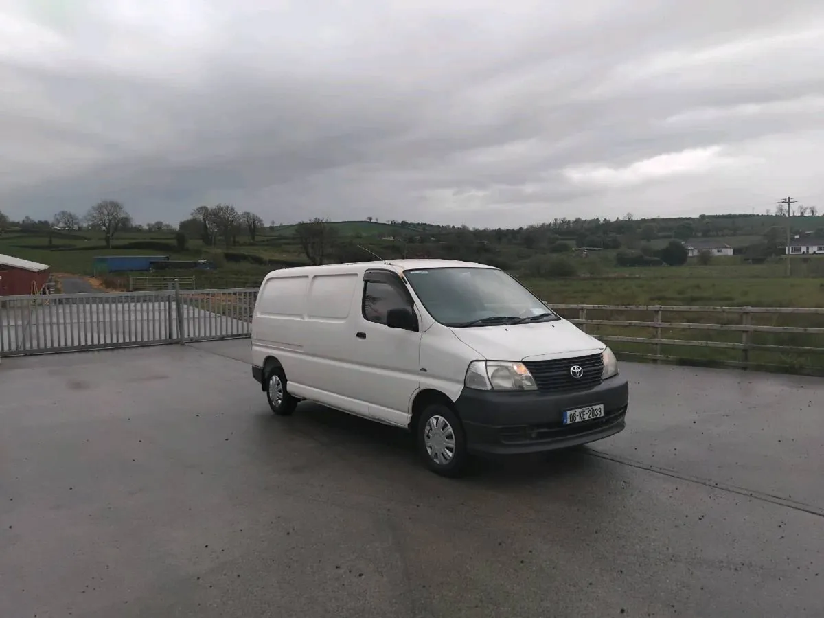 Cheap 2008 hiace cvrt until October 2026 - Image 2