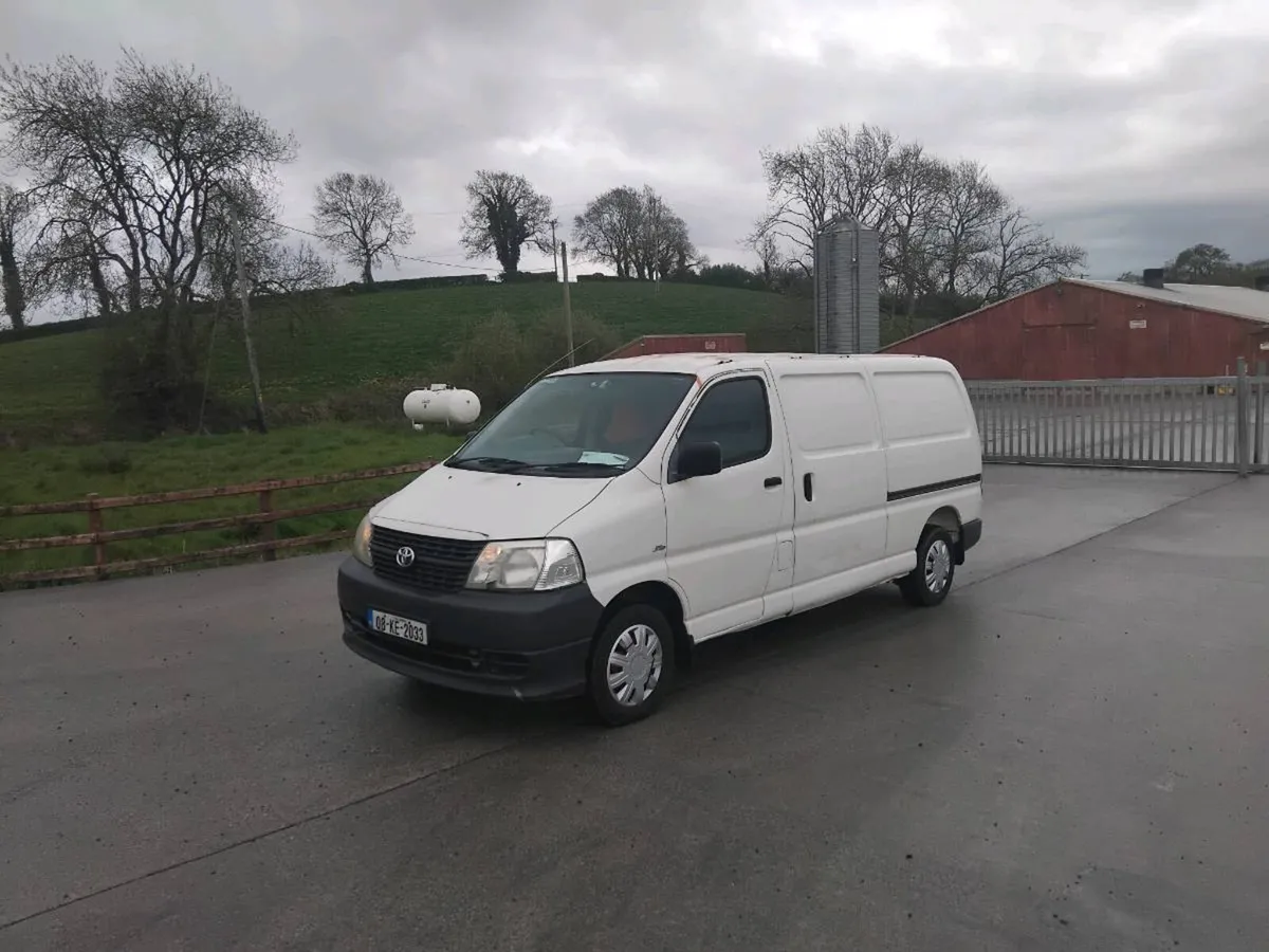Cheap 2008 hiace cvrt until October 2026 - Image 1