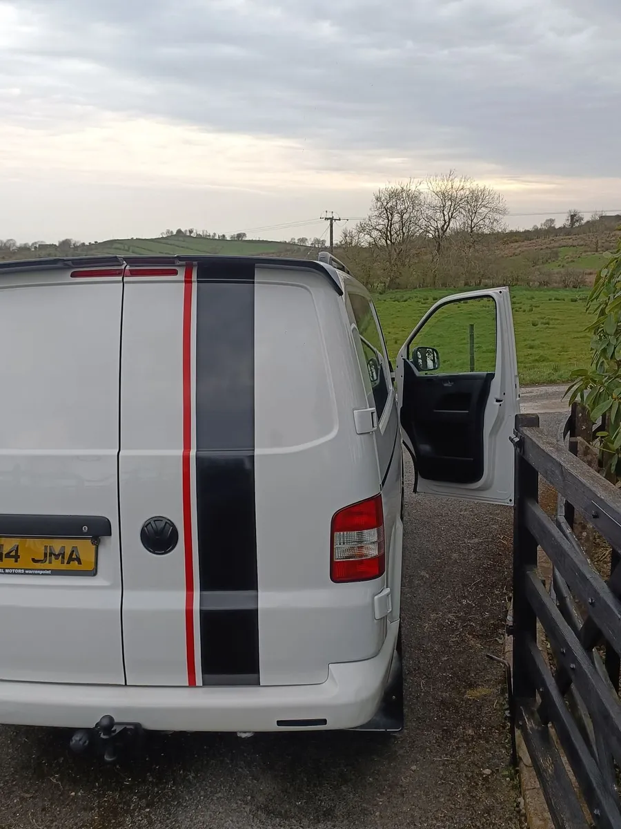 🔥🚐 VW Transporter T5 LWB Camper / Day Van - Image 4