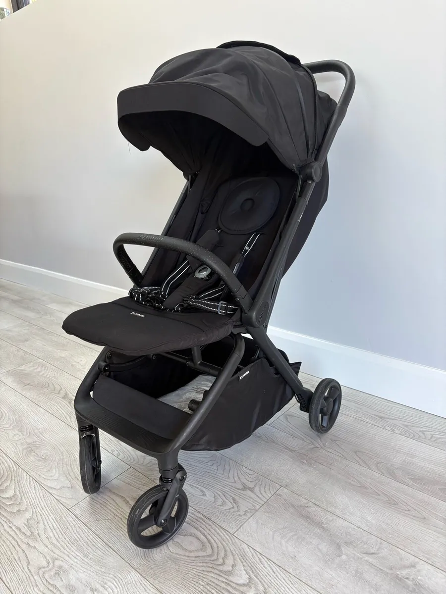 Stroller - Image 1
