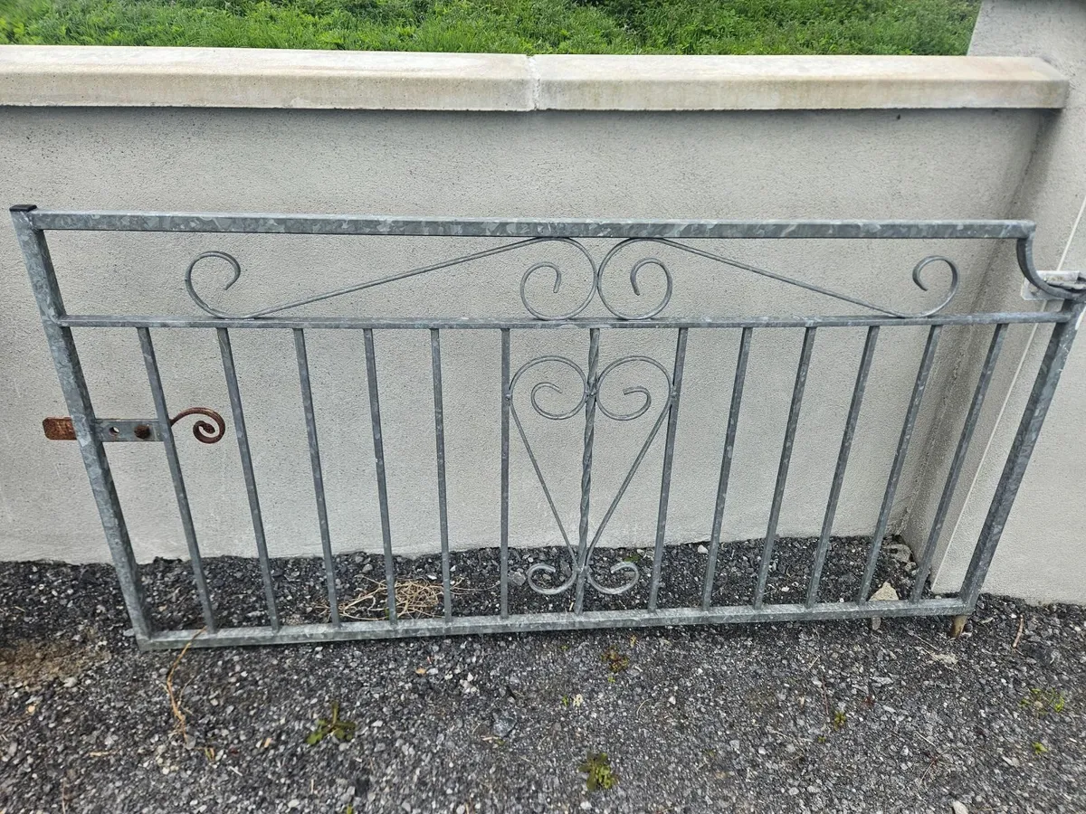 House Gates Galvanised - Image 2