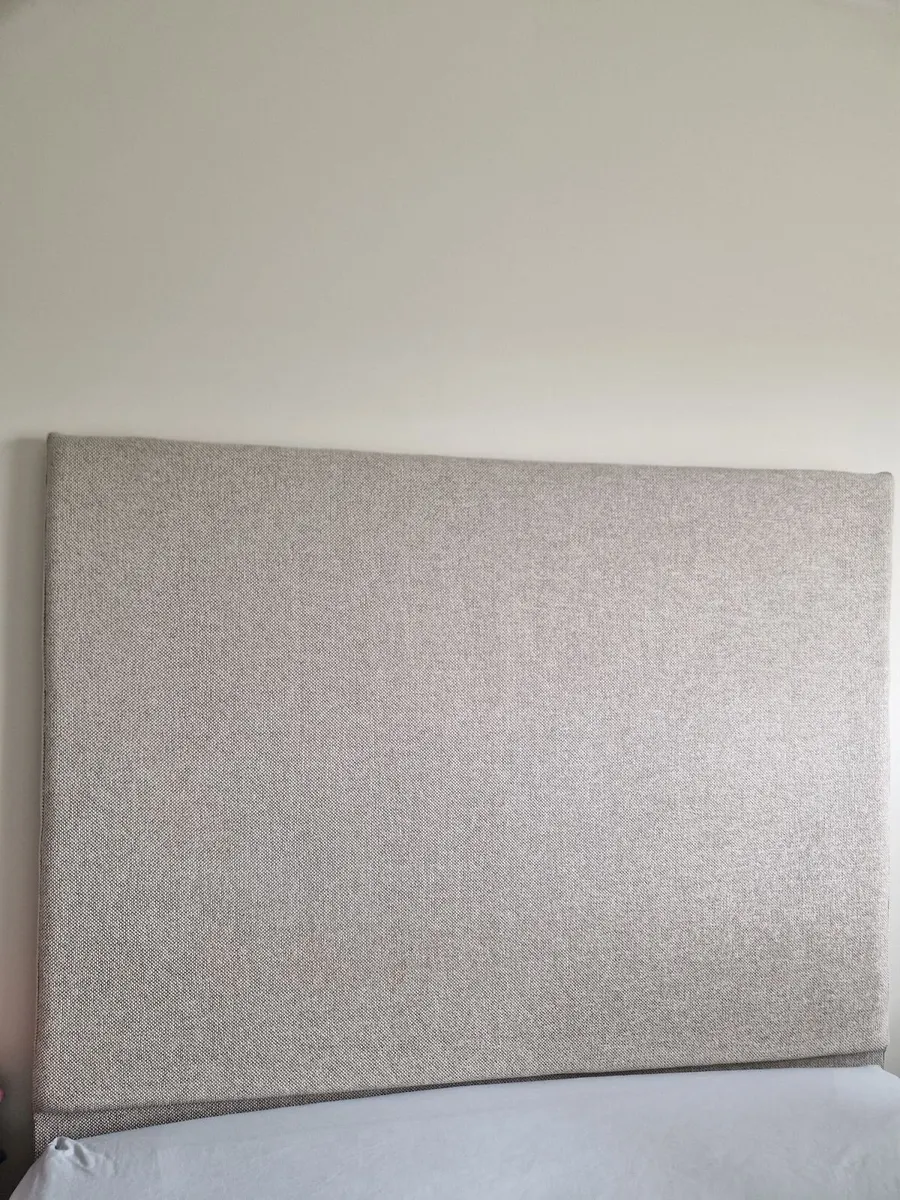 Double 4ft 6 Head board and base - Image 1