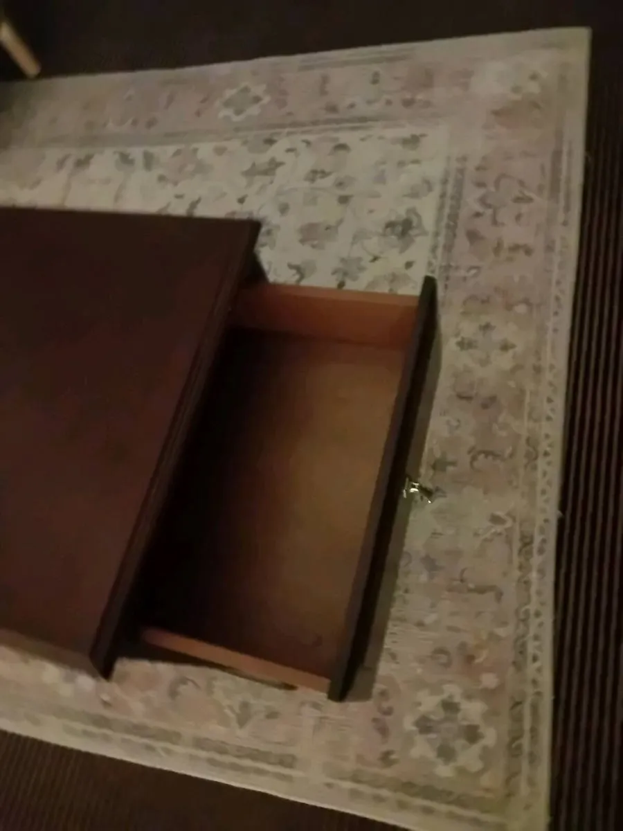 Locker - Image 2