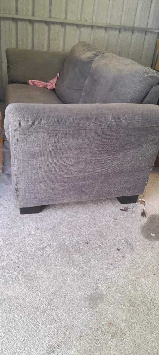 Sofa excellent condition - Image 1