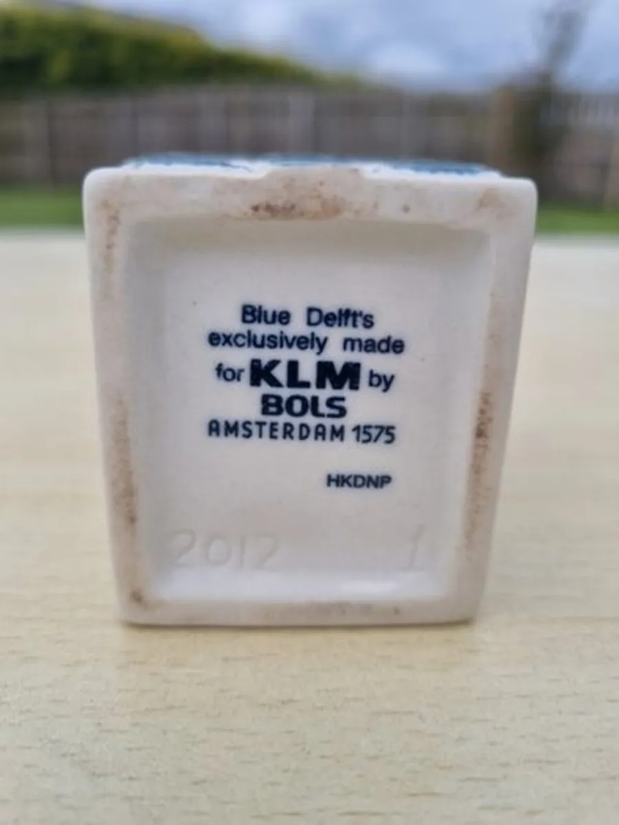 Ceramic miniature of KLM house number 1 - Image 4