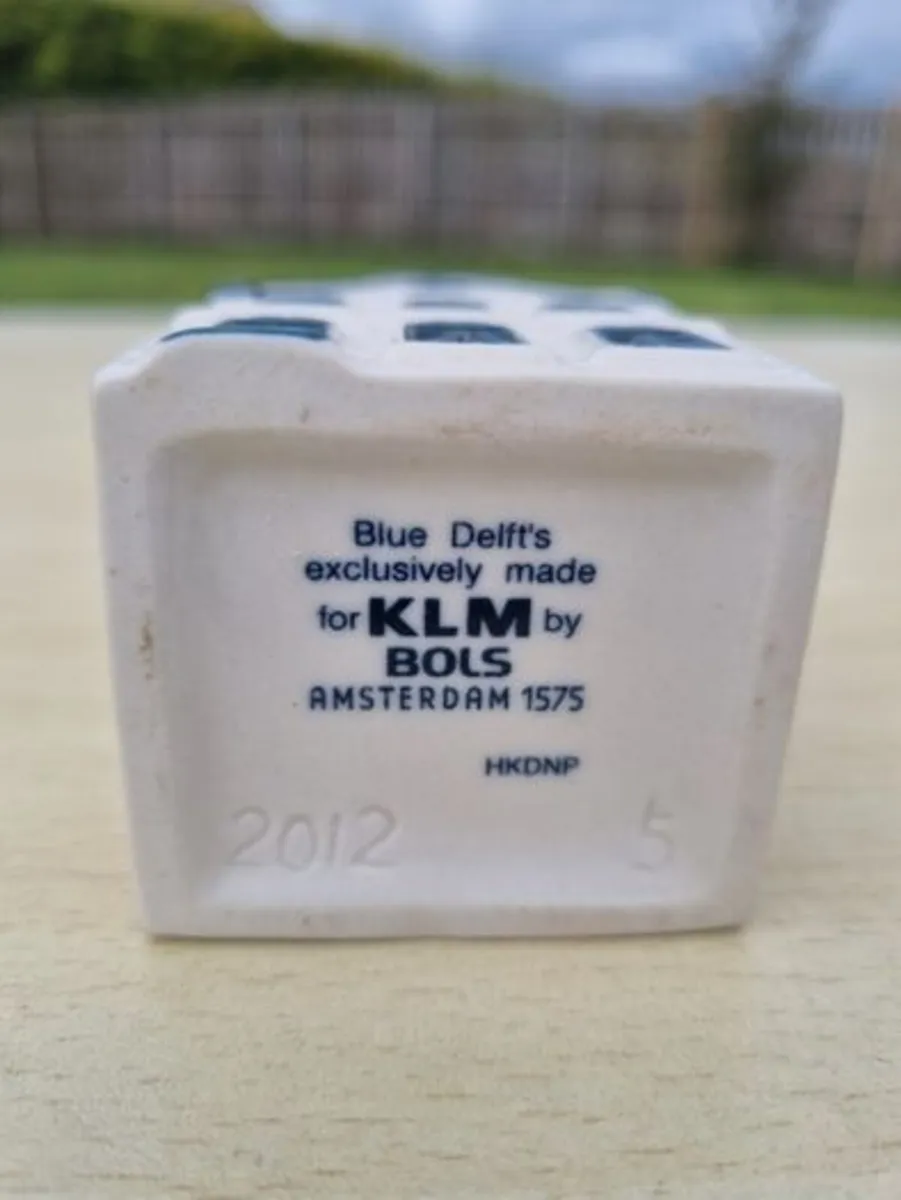 KLM Blue Delft House ceramic collector's house no5 - Image 4