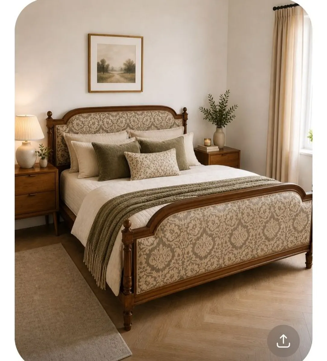 Beautiful solid antique superking bed - Image 1