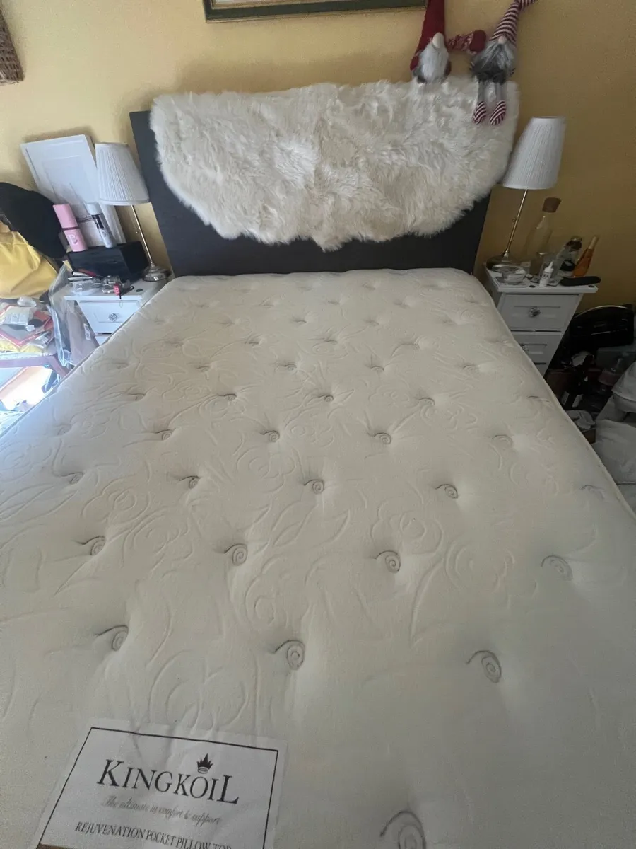 Bed - Image 1