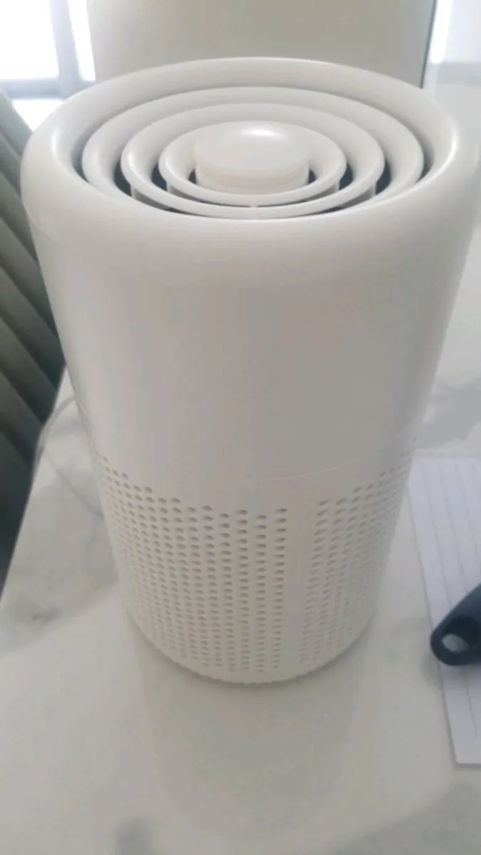 Small Air Purifier - Image 1