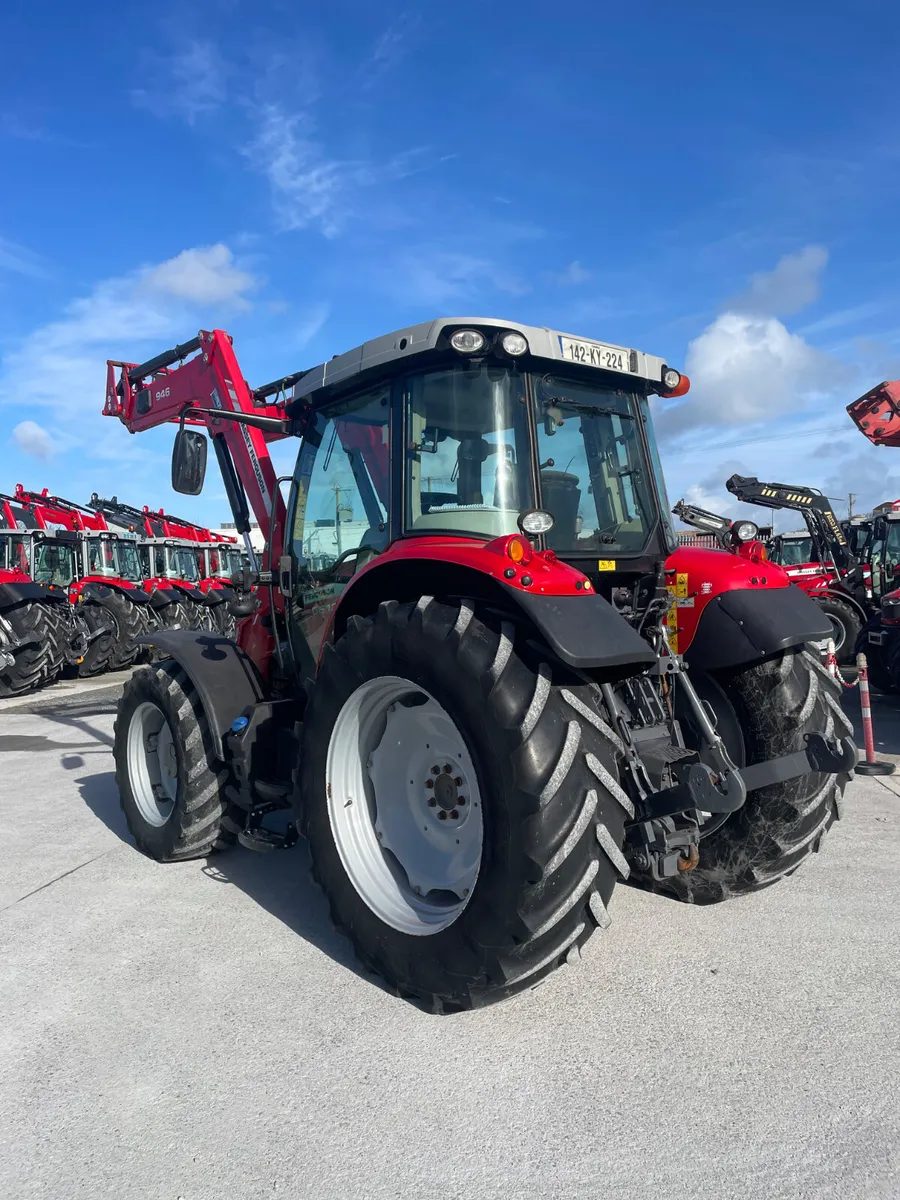 Massey Ferguson 5613 - Image 3