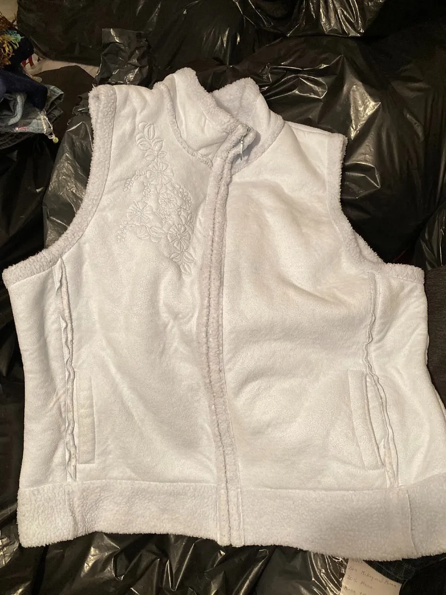 Gilet - Image 1