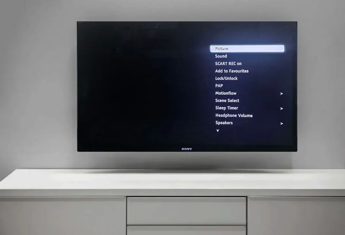 Sony Tv Flat Screen  Kdl 55nx813 - Image 1
