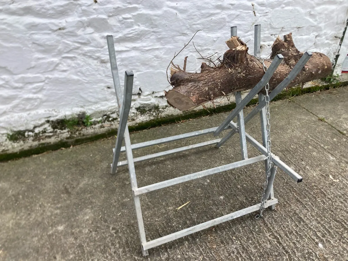 Log holder - Image 2