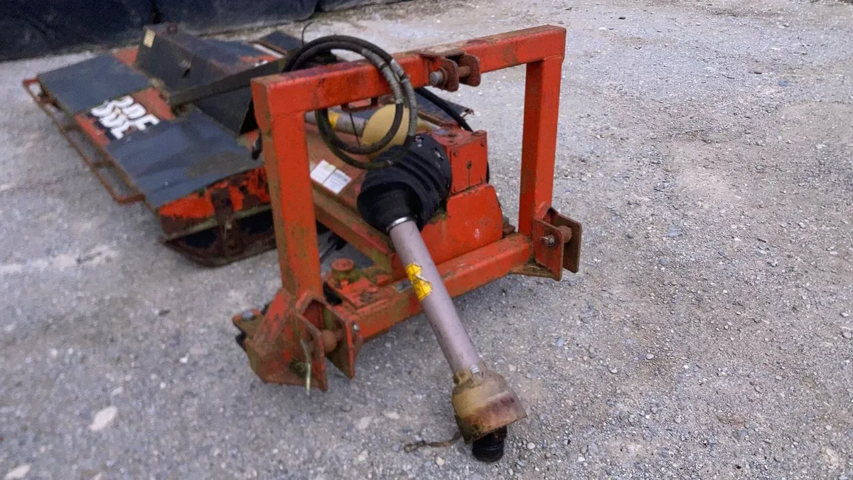 Farm machinery - Image 1