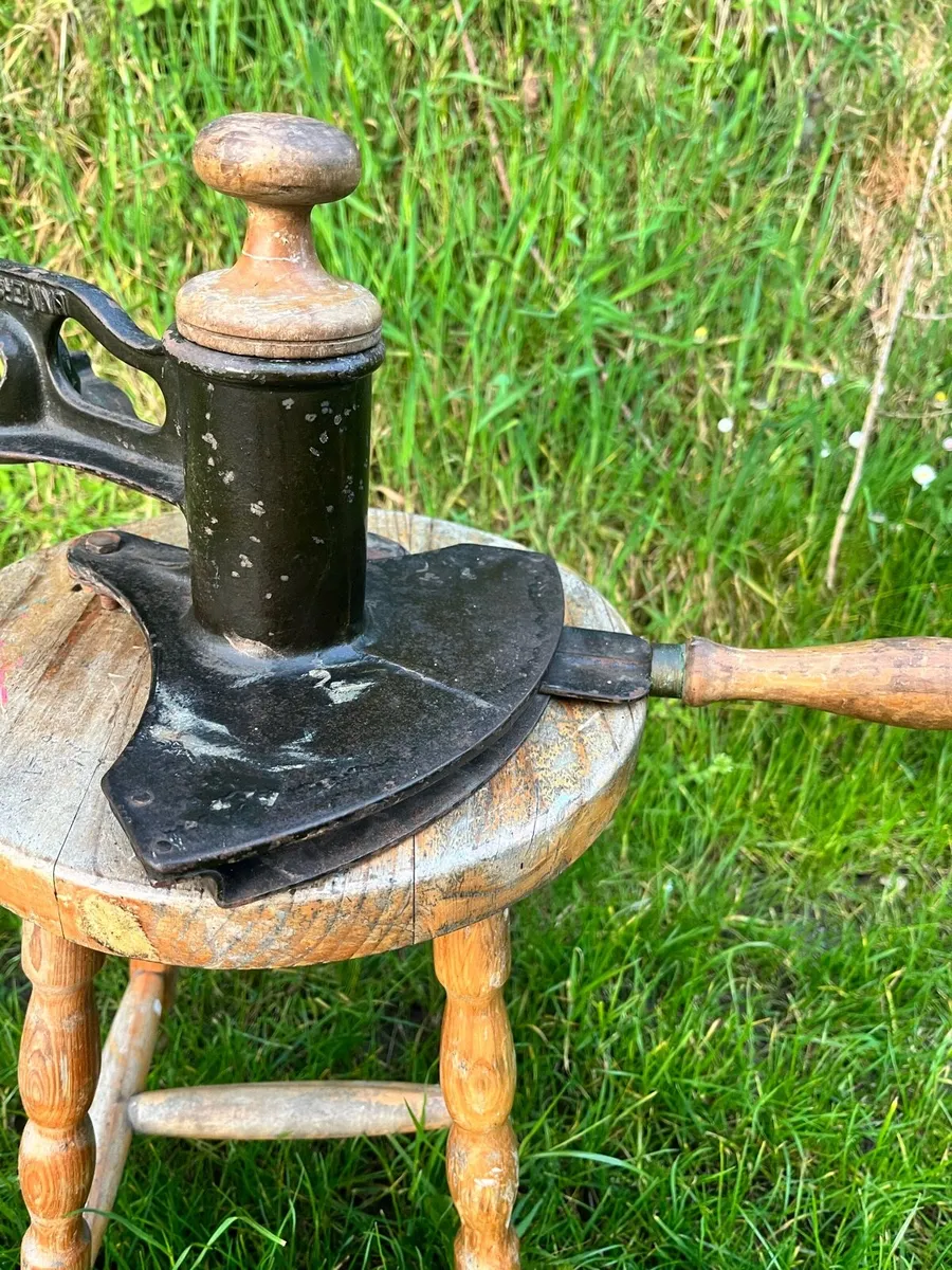 Antique Marmalade Cutter by Follows & Bate - Image 3