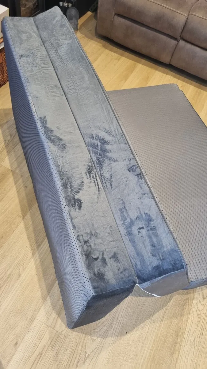 Foldable seat/matress - Image 2
