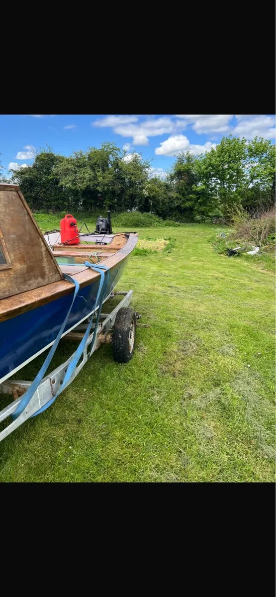 19ft Marine ply boat with 4hp Tohatsu engine - Image 3