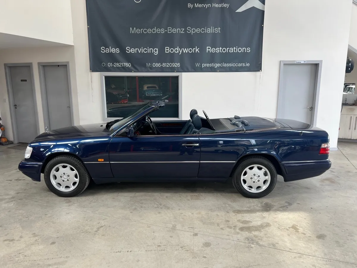 Mercedes-Benz E-Class 1994 - Image 1