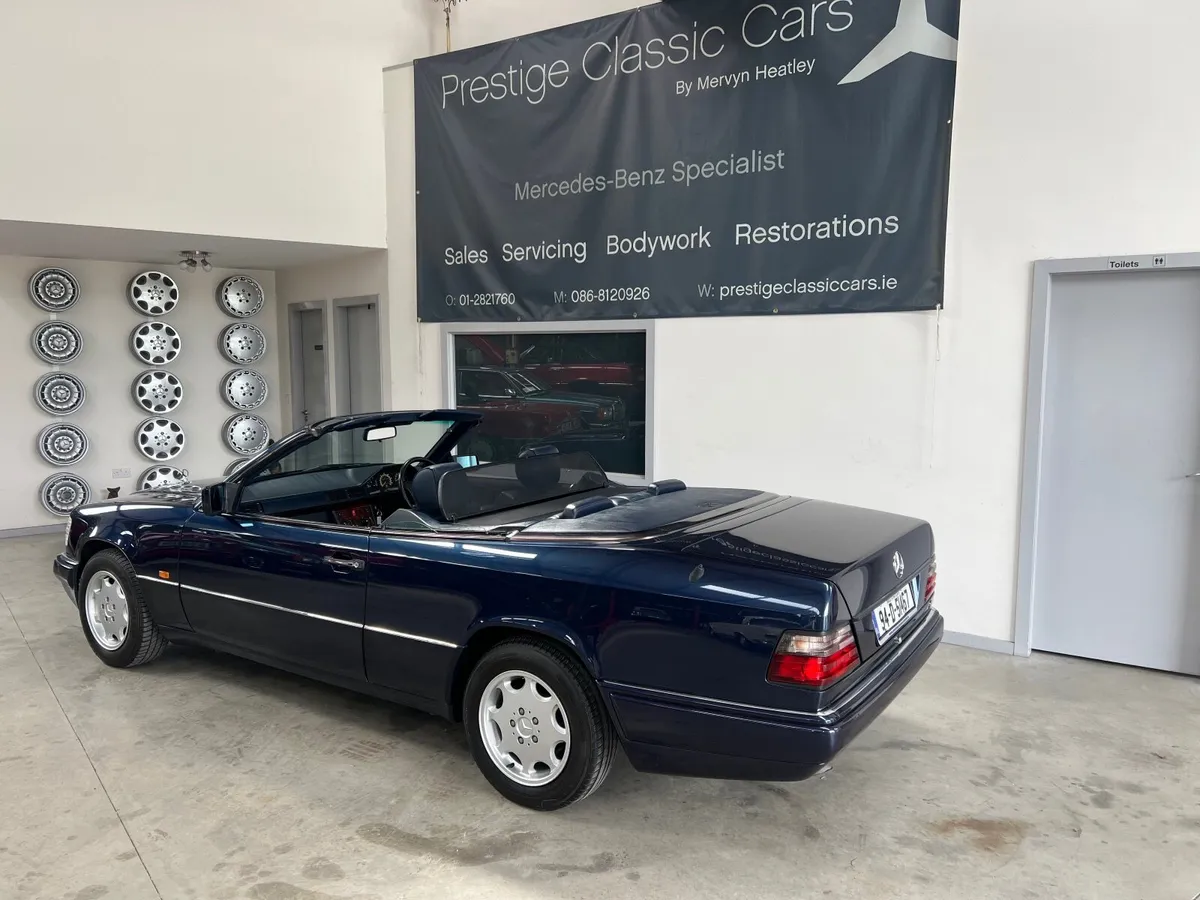 Mercedes-Benz E-Class 1994 - Image 2