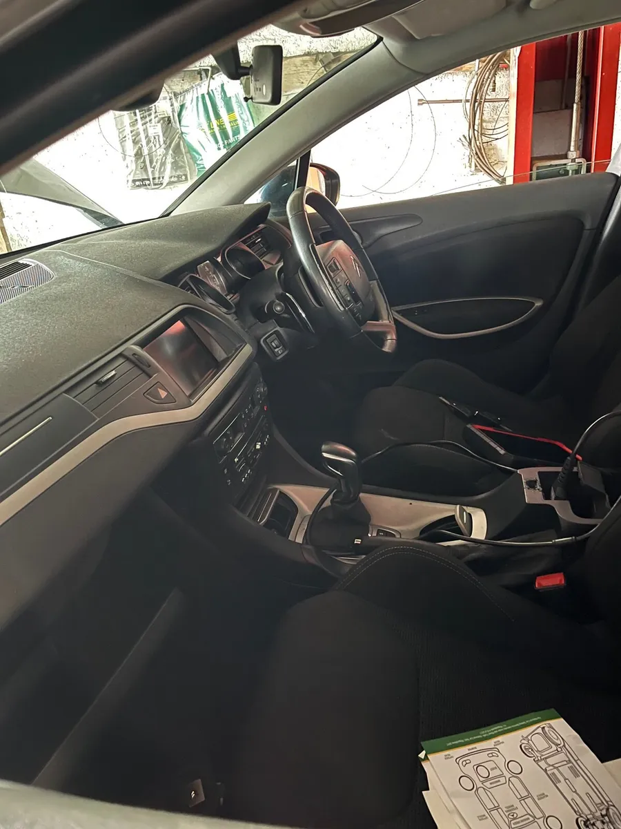 Citroen C5 - Image 2