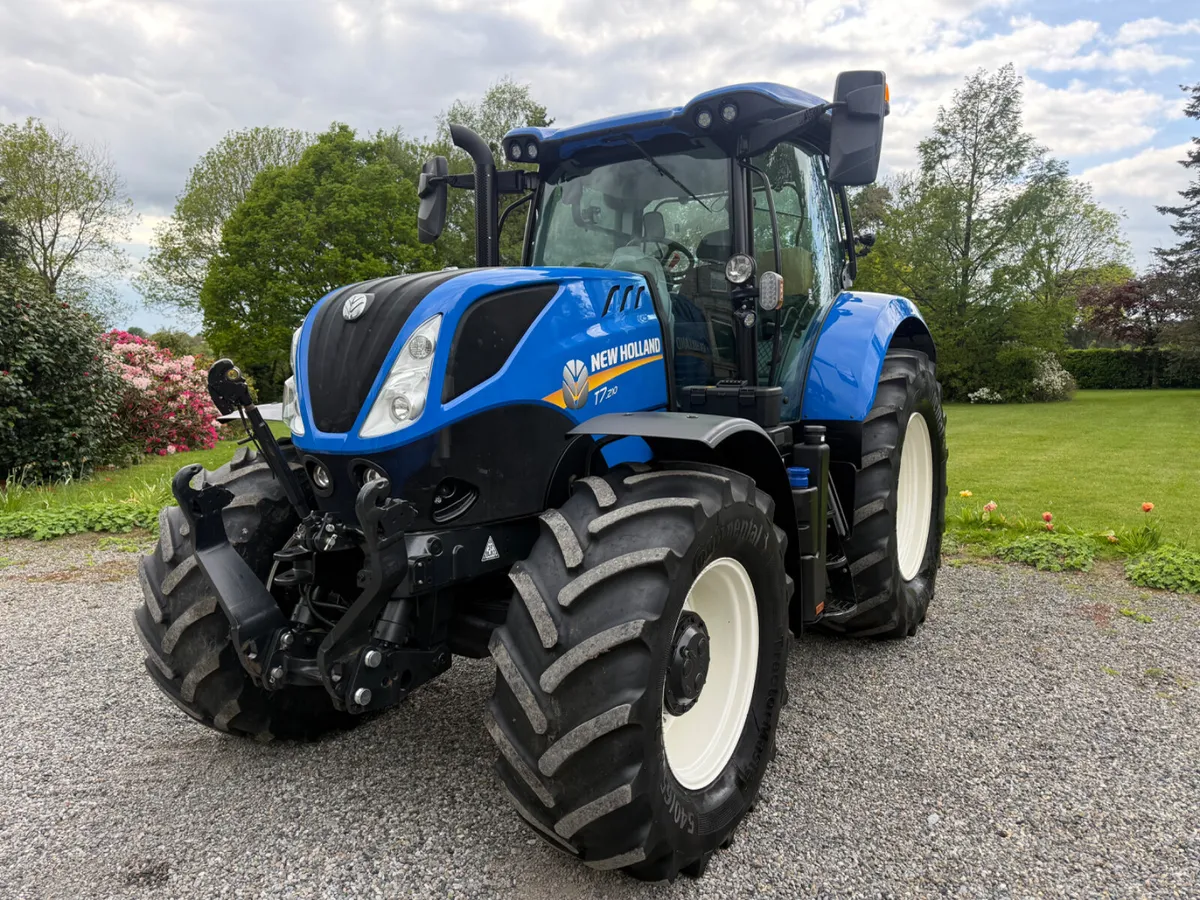 2025 New Holland T7.210 R/C 50k AS NEW! €99950 - Image 3