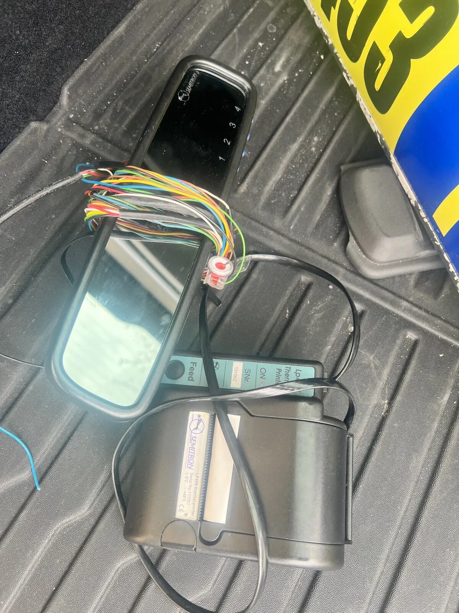 Taxi meter, printer and roof sign - Image 2