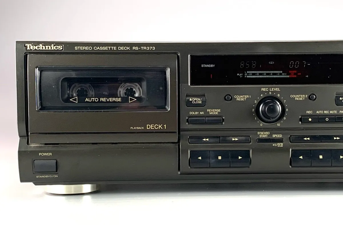 Technics RS-TR373 dual stereo cassette deck - Image 2