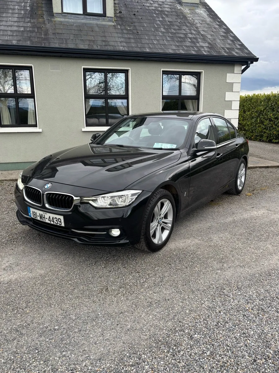 2018 BMW 330 E - Image 1