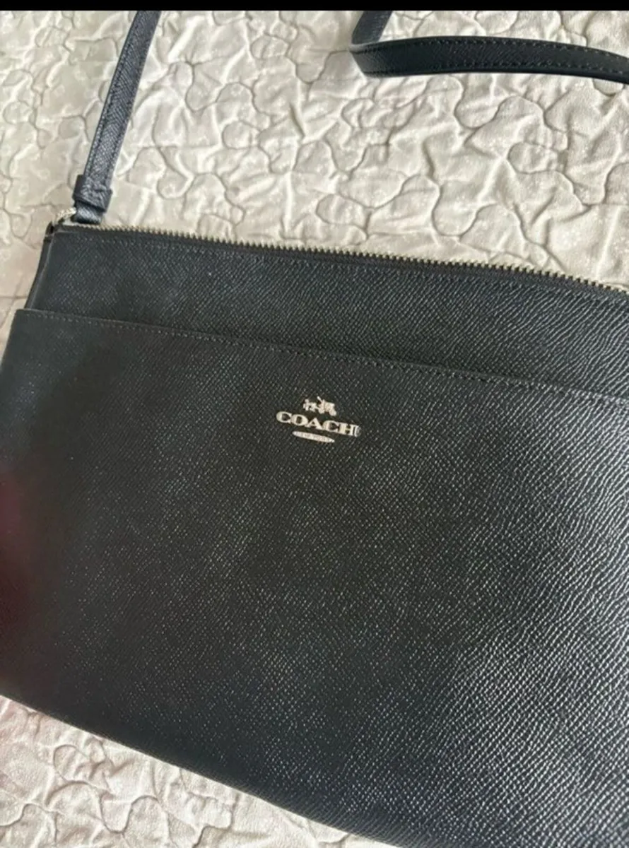 Coach crossbody (authentic) - Image 3