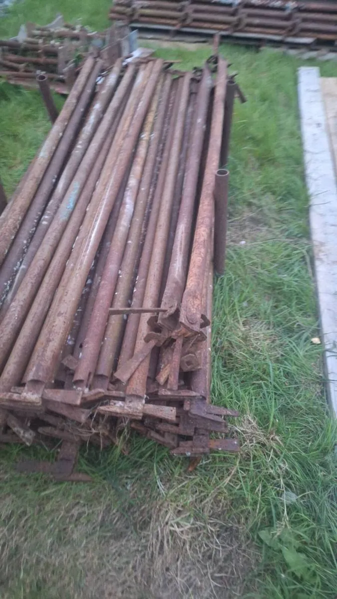 Scaffolding for sale - Image 3