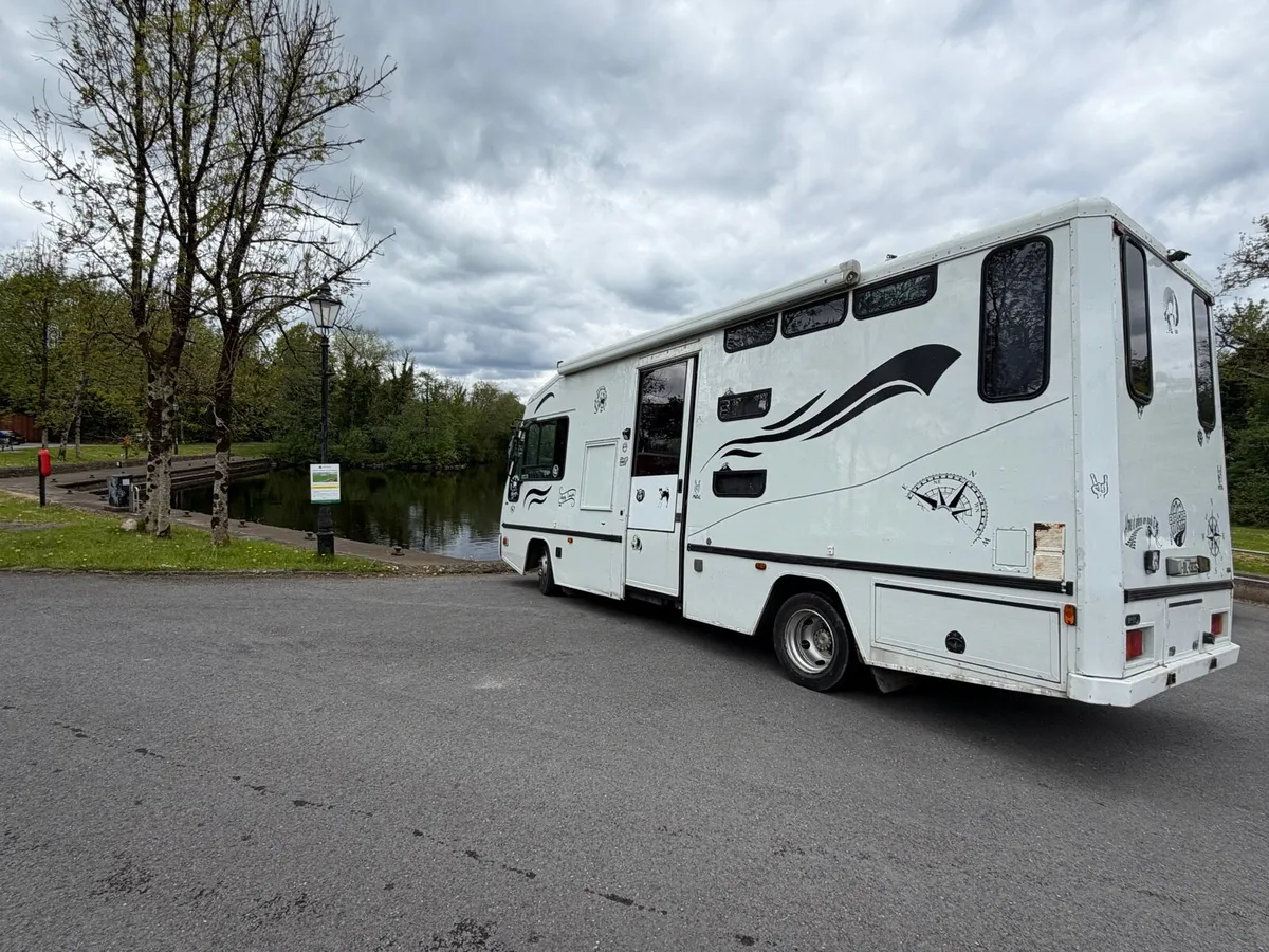 Camper - Image 3