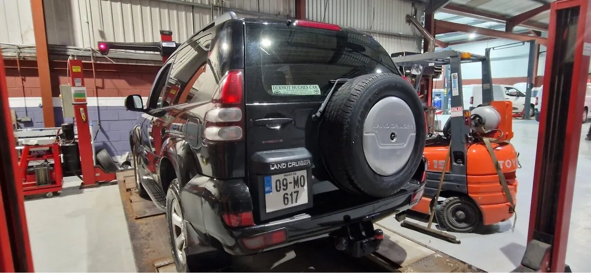 Toyota Land Cruiser - Image 4