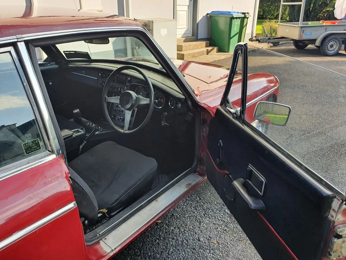 MG MGB 1974 - Image 3