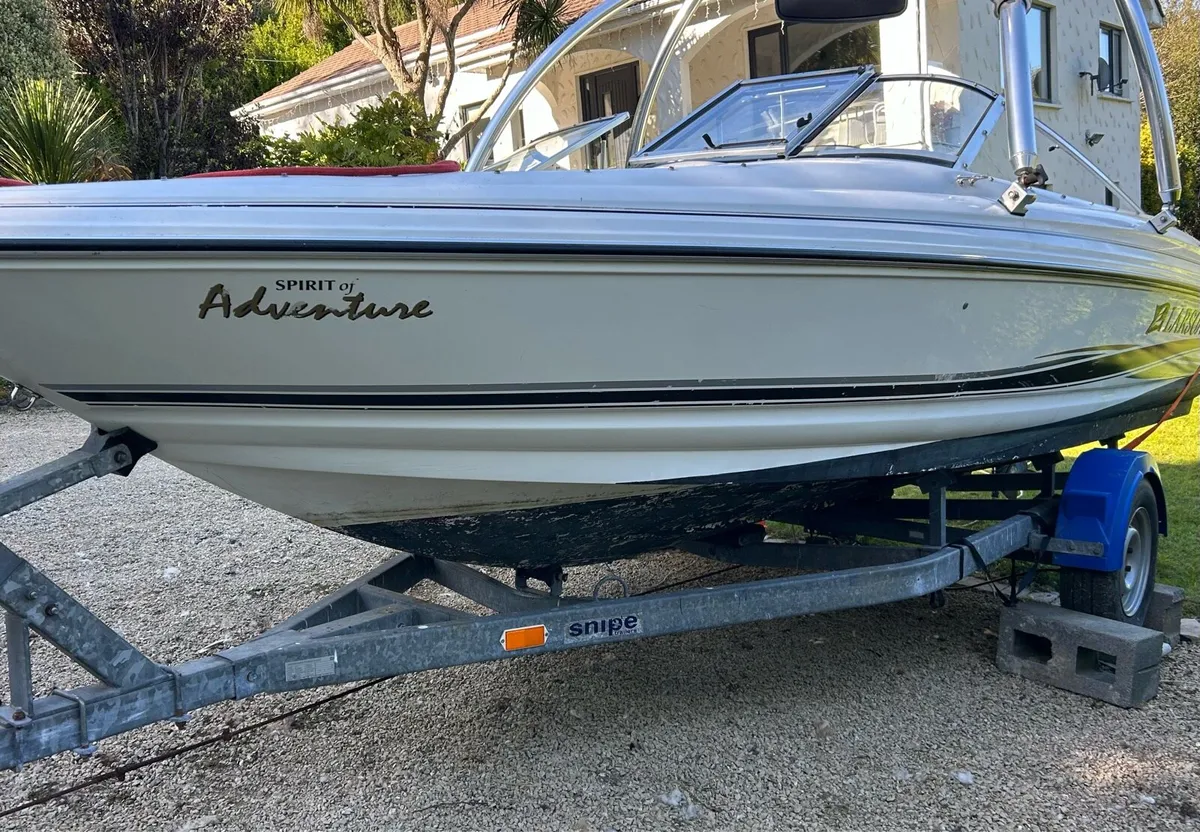 Larson 180 SEI Bowrider - Image 3