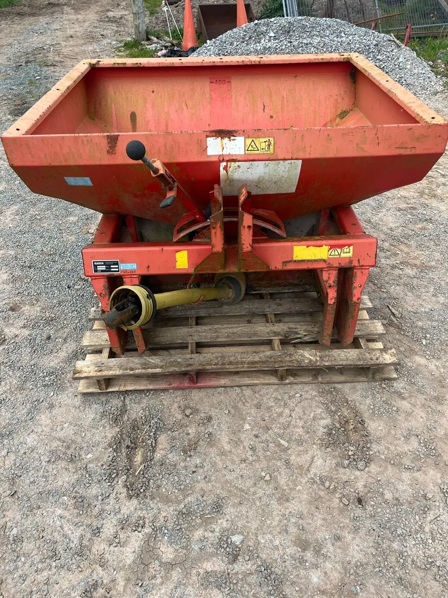Plough topper fert spreader - Image 4