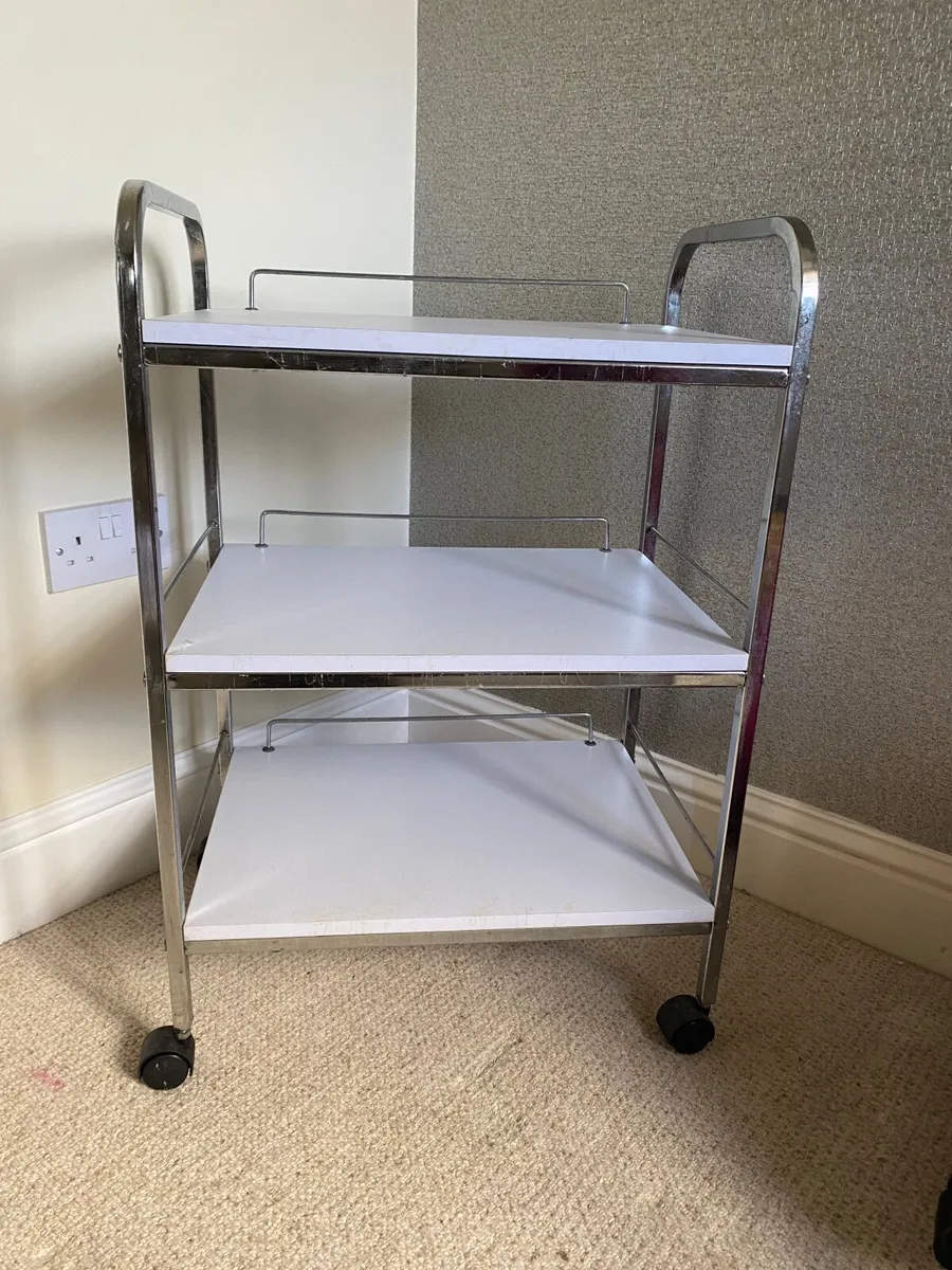 Beauty trolley