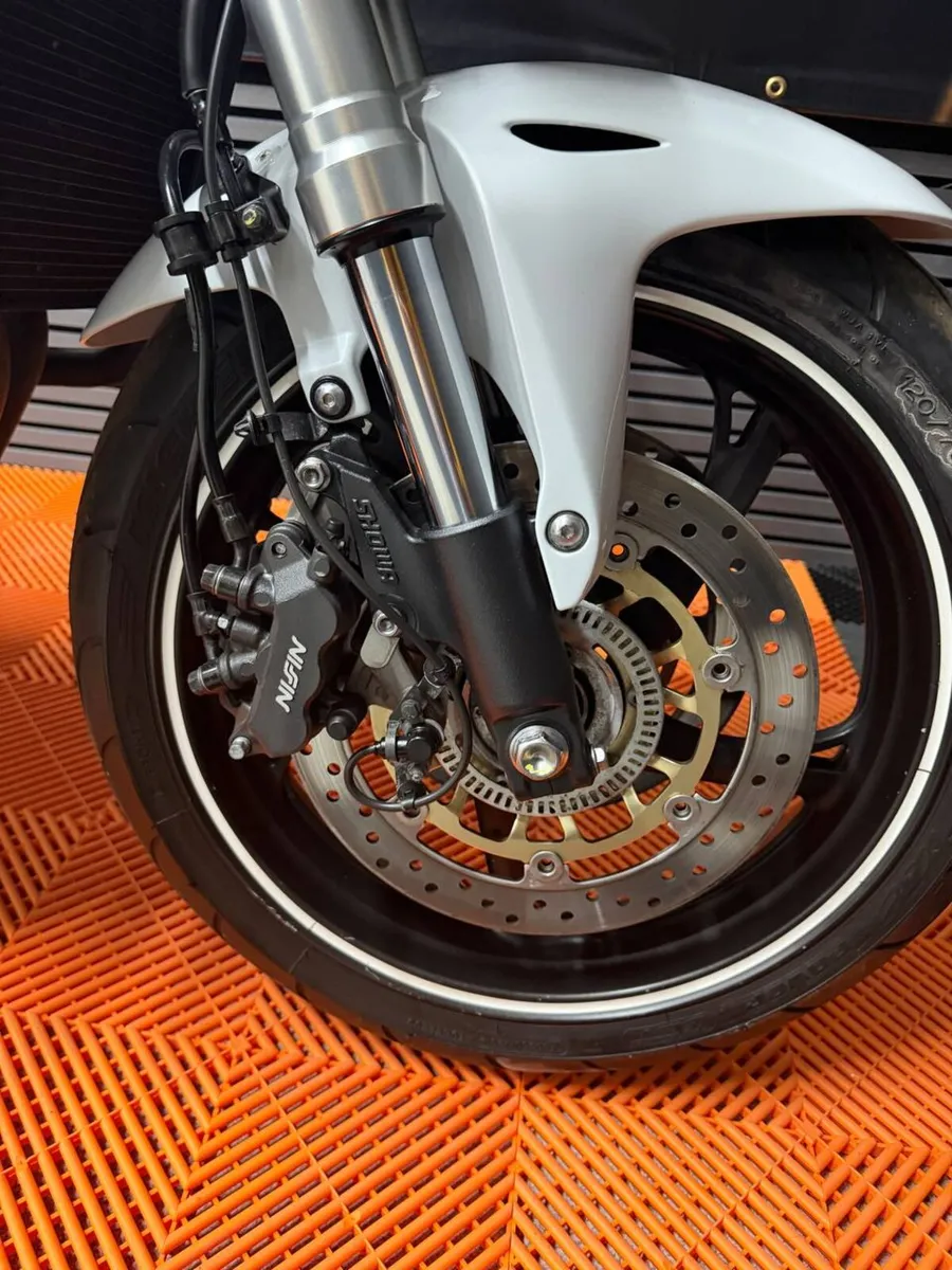 Honda Hornet CB600F - Image 3