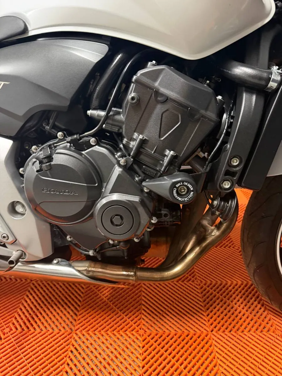 Honda Hornet CB600F - Image 2