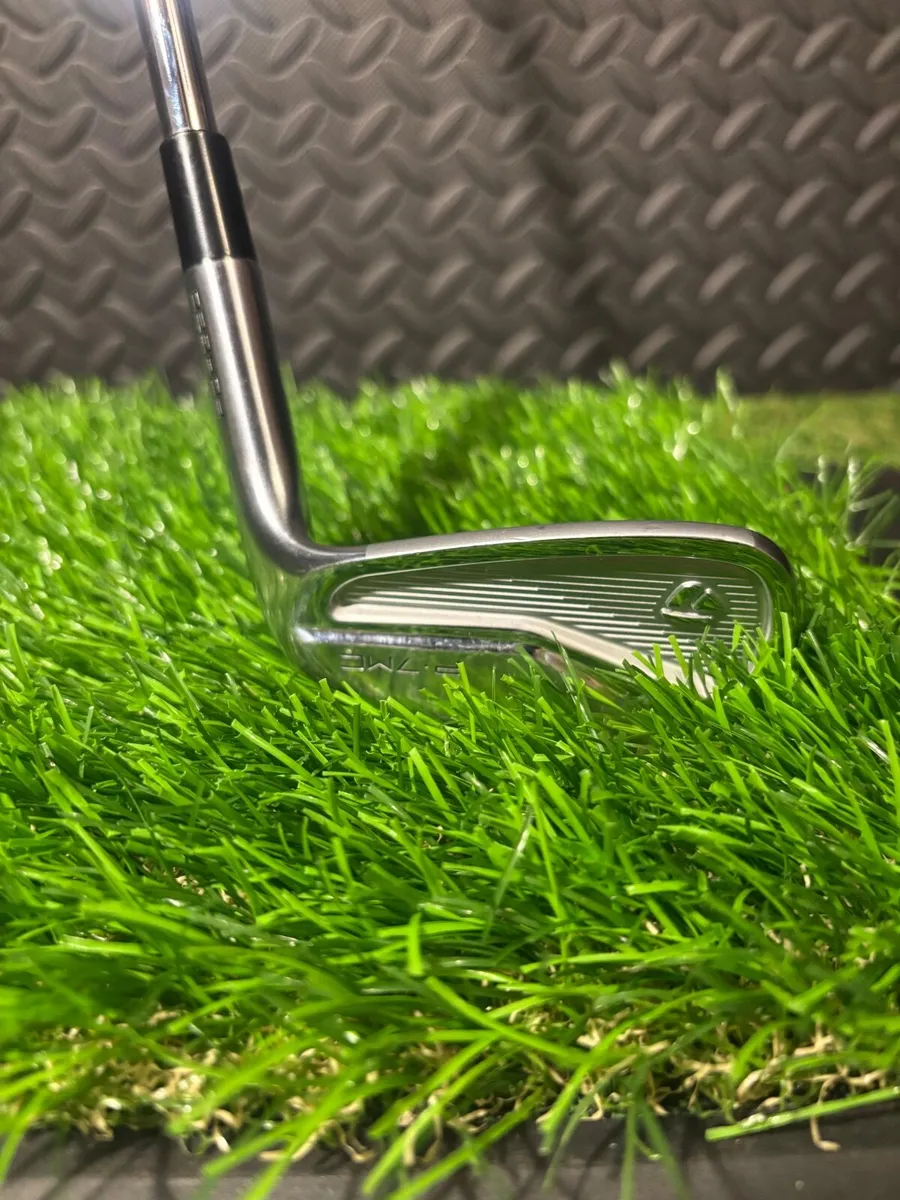 Taylormade P.7MC pitching wedge (like New) - Image 2