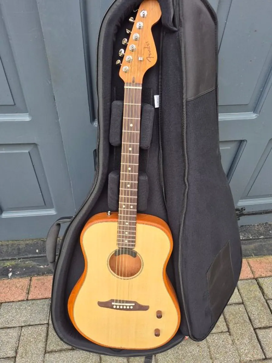 Fender Highway Electro Acoustic Guitar - Image 2